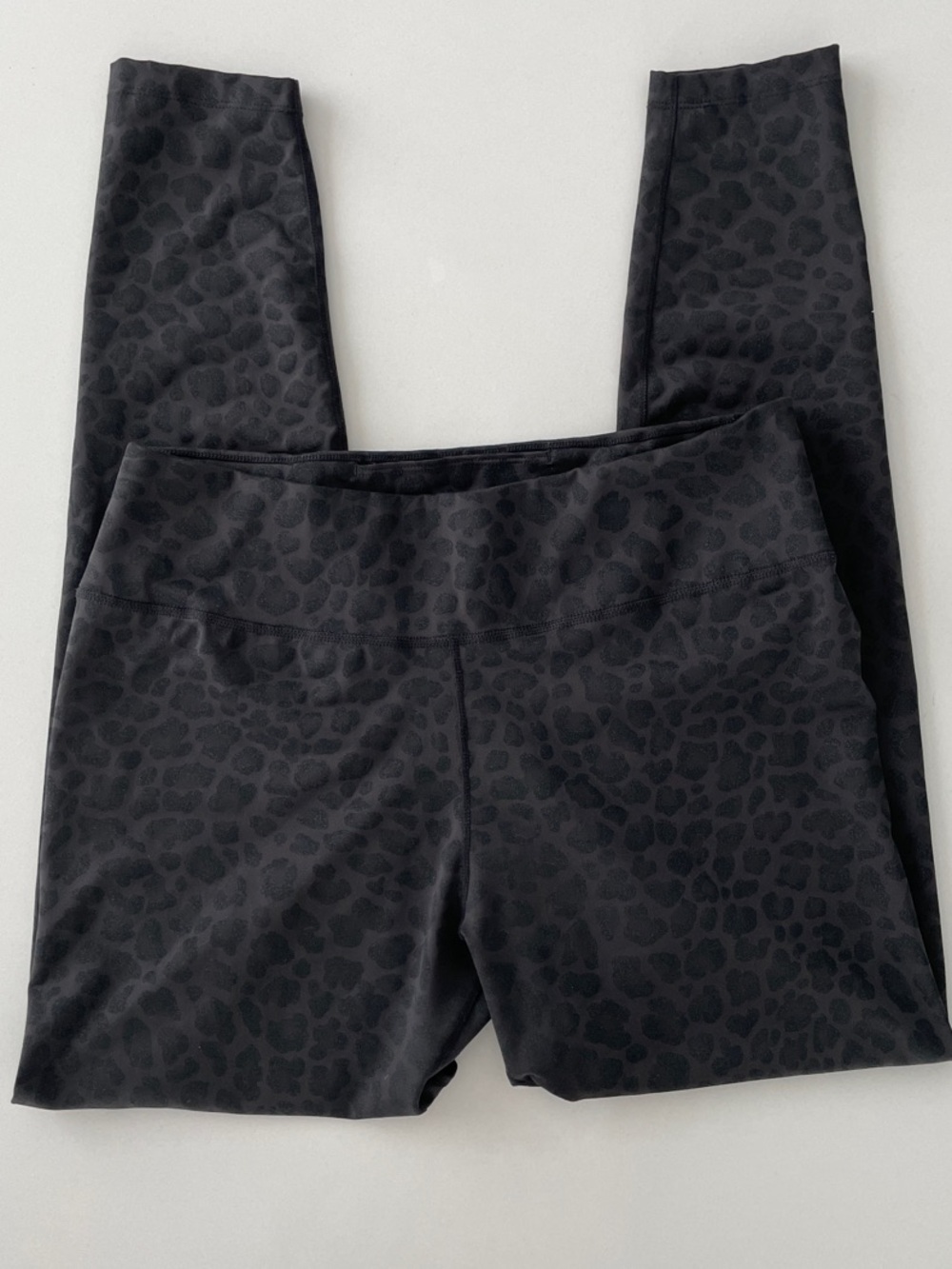 Nike Dri-Fit, Dark Charcoal Animal-Print High-Rise Leggings • Large